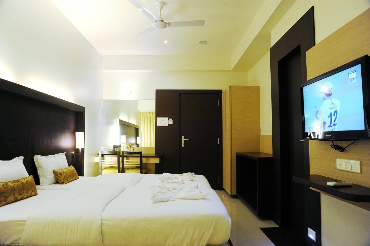Hotel Sea Fans Ratnagiri Exterior photo