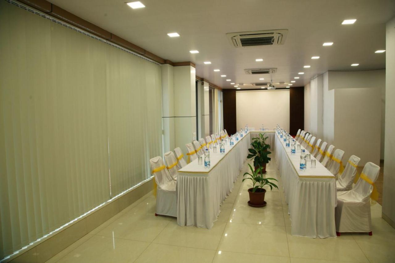 Hotel Sea Fans Ratnagiri Exterior photo